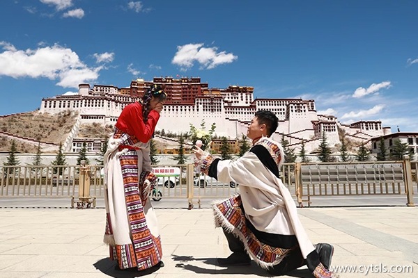 3月從天津去西藏旅游跟團(tuán)多少錢